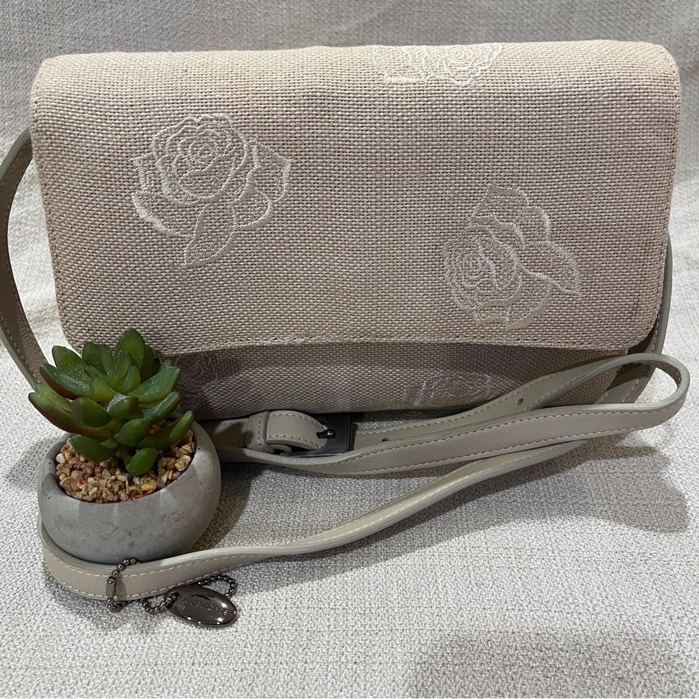 Liz Claiborne Cream Floral Convertible Crossbody Bag